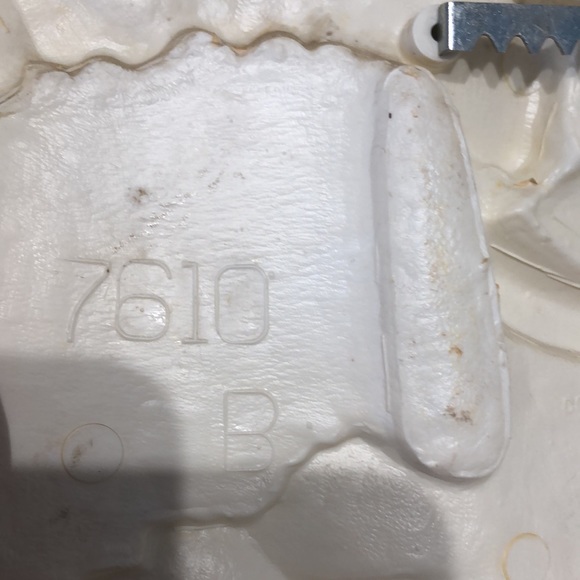 MCM Lemons and Daisies wall hanging - Picture 4 of 6